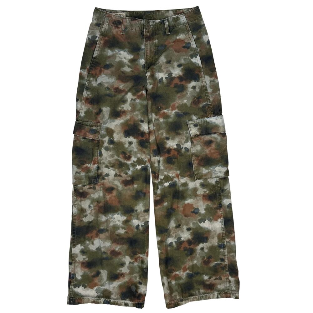 Levi’s Green Camo Cargo Pants Women’s 24 Waist 27 Cotton Utility Y2K